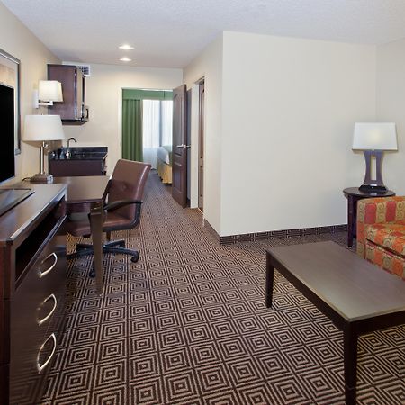 Holiday Inn Express Rome-East By Ihg Buitenkant foto