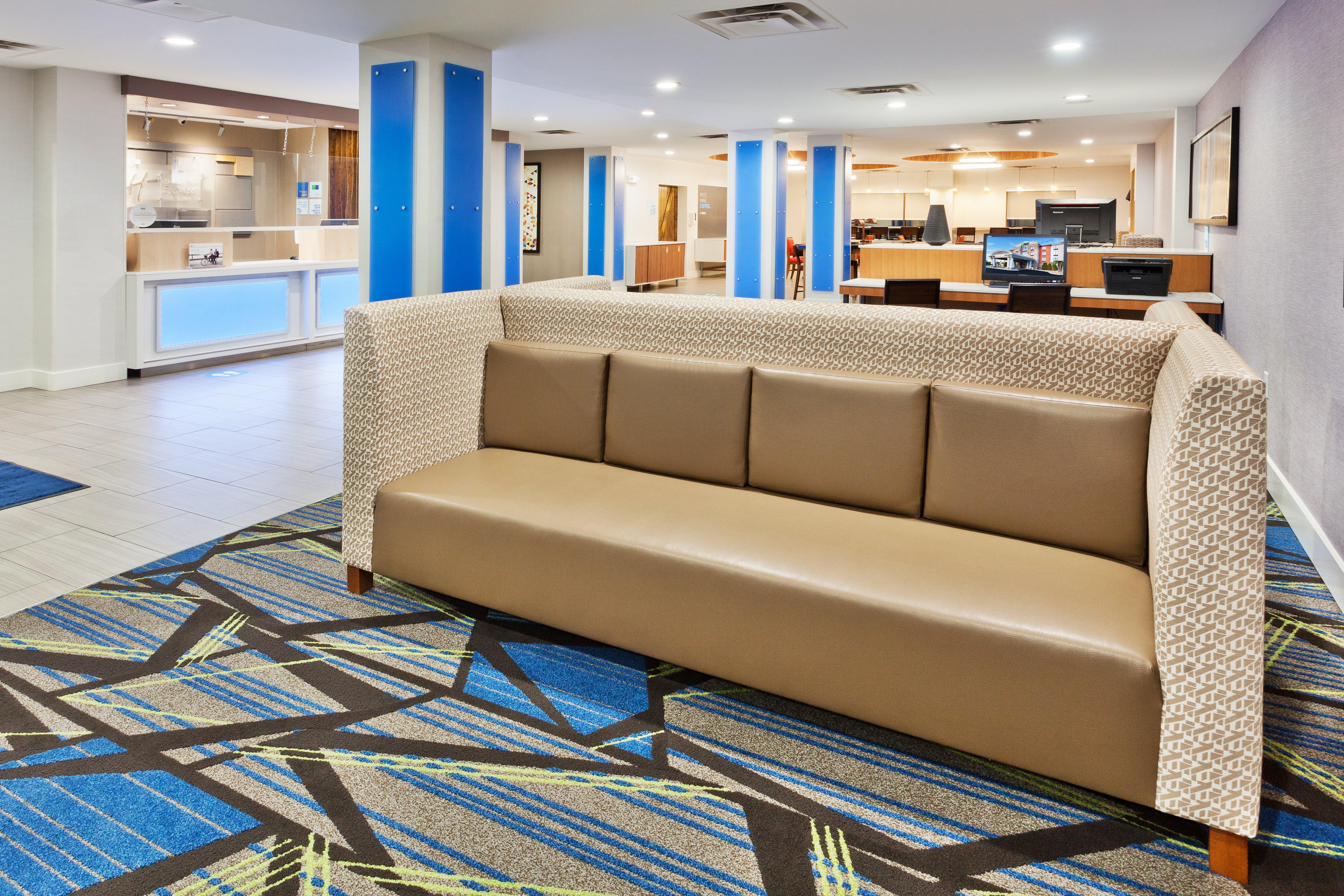Holiday Inn Express Rome-East By Ihg Buitenkant foto
