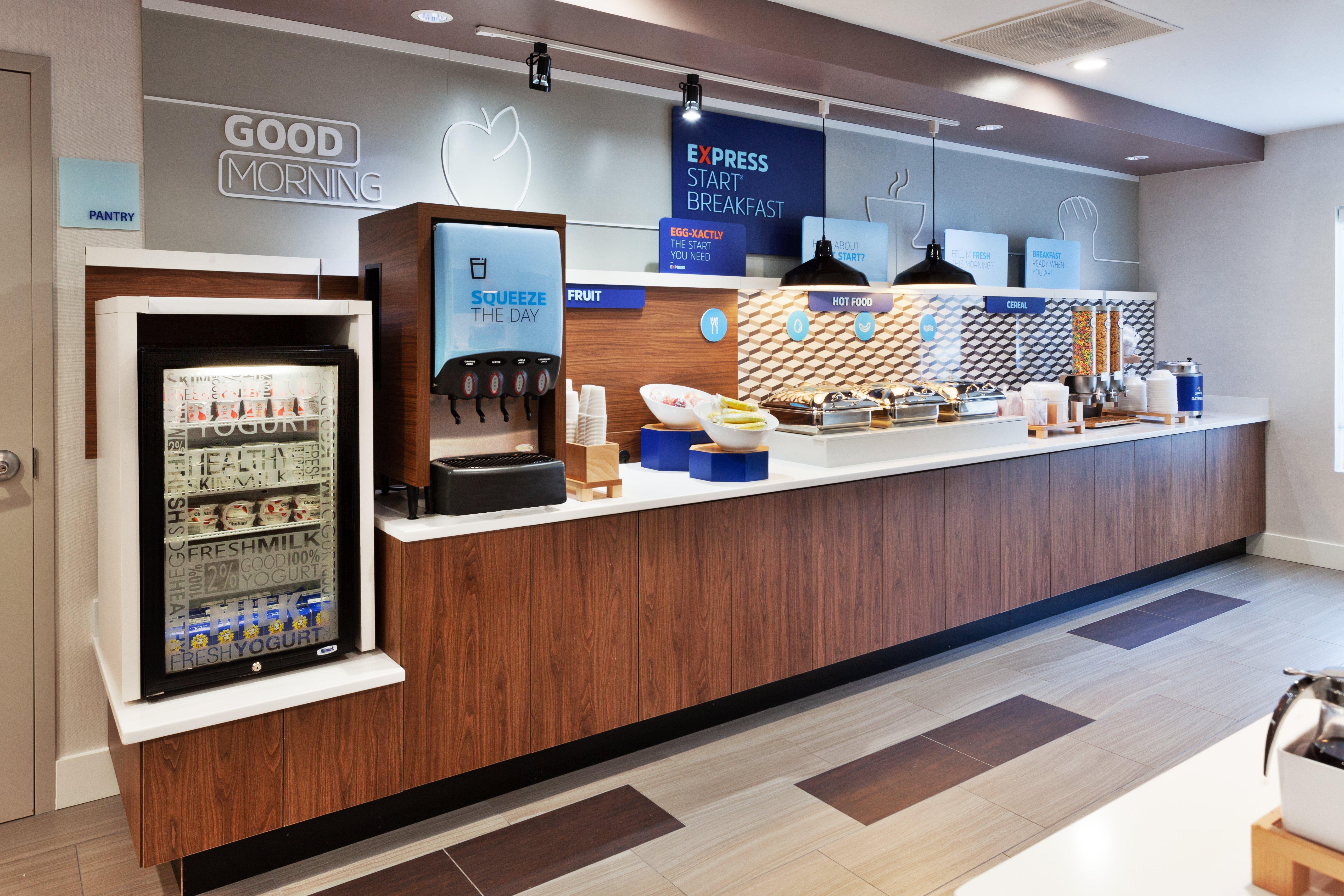 Holiday Inn Express Rome-East By Ihg Buitenkant foto